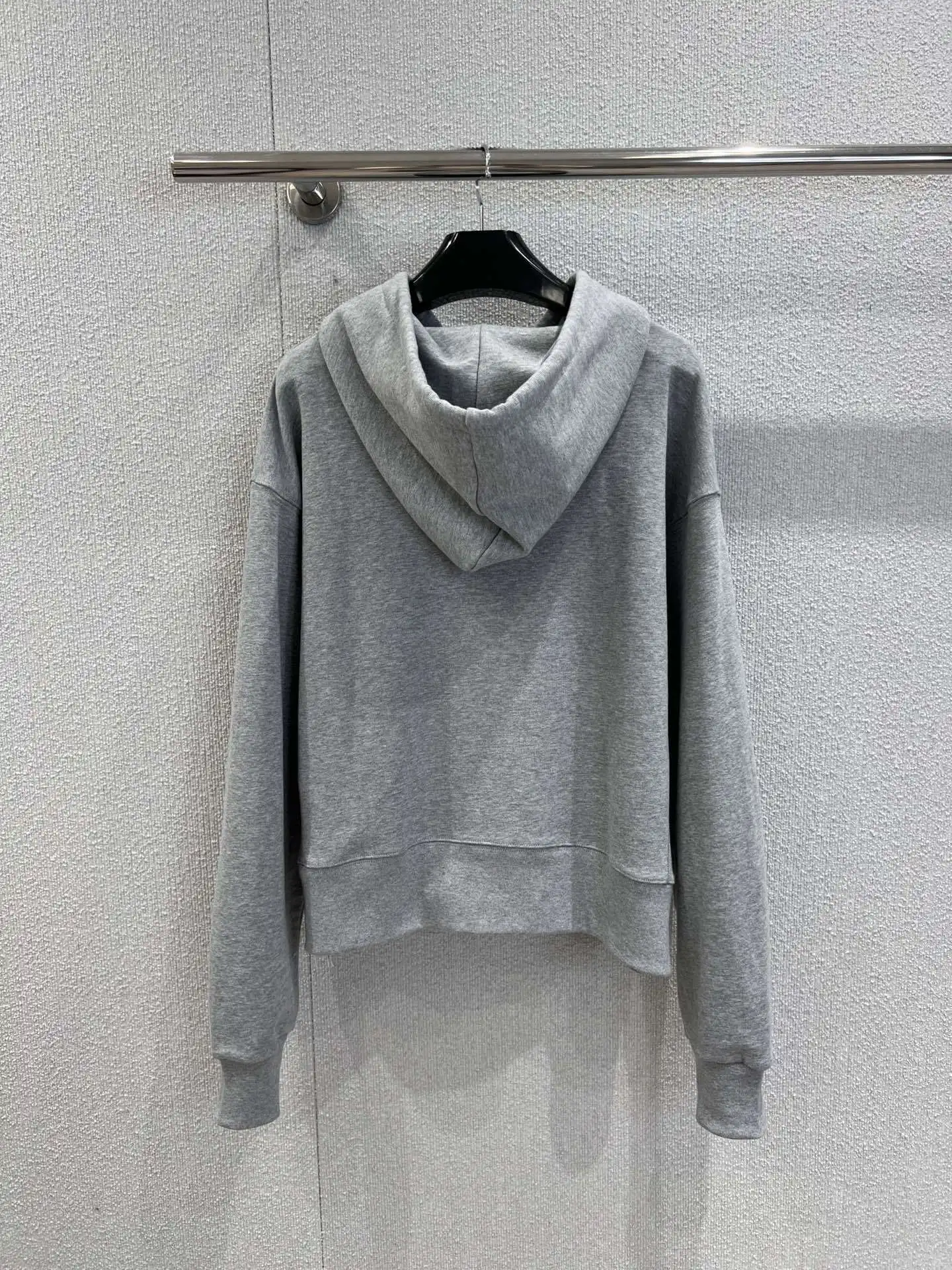 

2025 Autumn/Winter New Women's Clothing Solid Color Exquisite Fashion Versatile High Quality Hoodie HL05