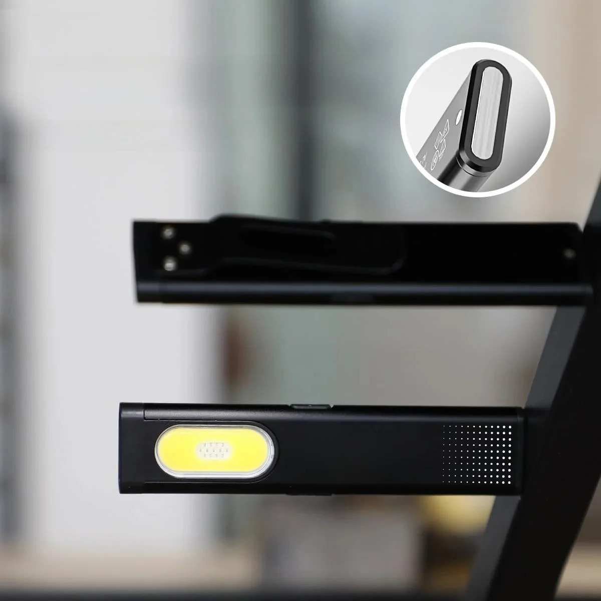 Warsun LED Keychain Flashlight  650Lm Portable Mini Torch Light Pocket Lantern Flood Work Light With Magnet