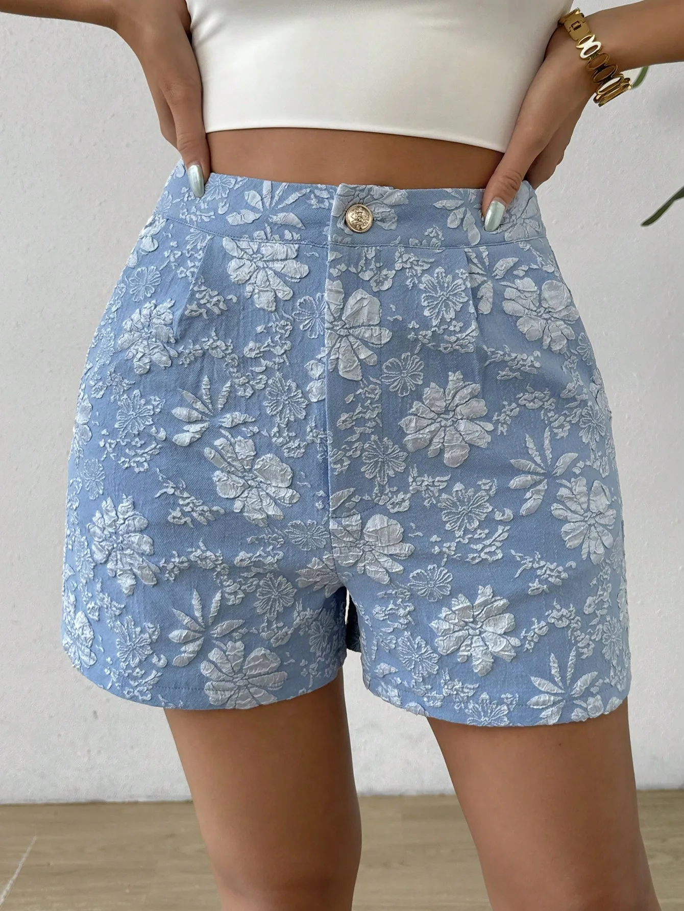 Women's Summer Floral Jacquard Shorts Embroidery Straight Leg Shorts with Pocket