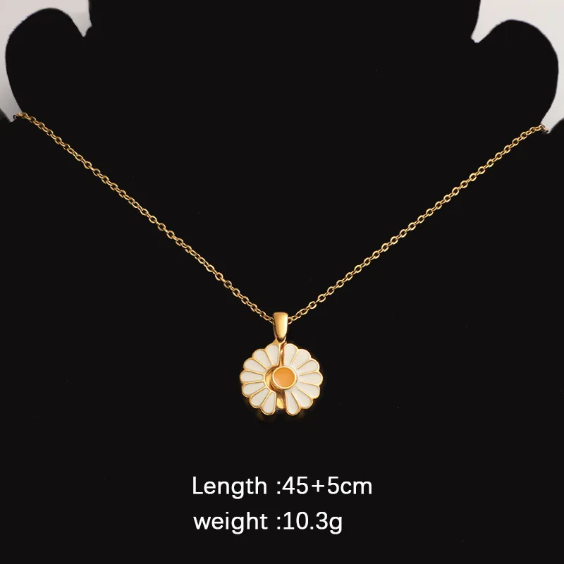 

European and American titanium steel daisy necklace high-end niche simple sunflower jewelry pendant clavicle chain