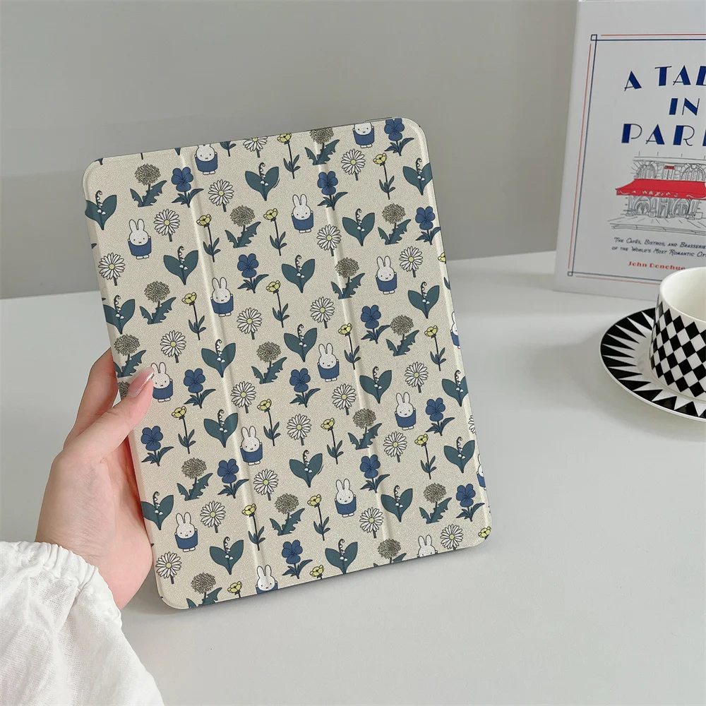 Spring Flower and Grass Miffy Rabbit is suitable for iPad A1