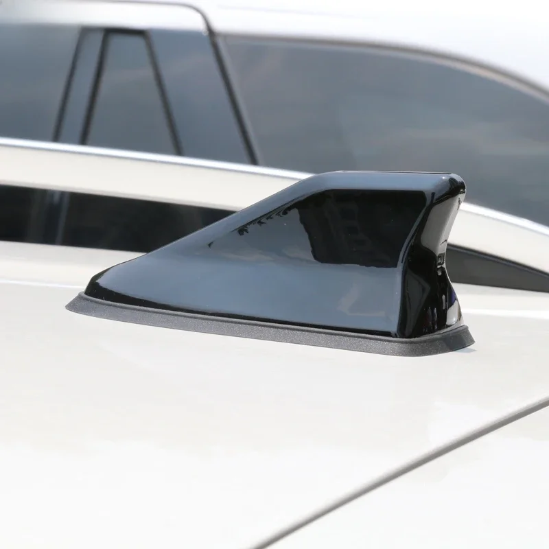 Wasserdichte Hai-Antenne spezielle Auto-Autoradio-Antennen stärkeres Signal Klavier farbe geeignet für Volkswagen VW Polo-Van-Variante