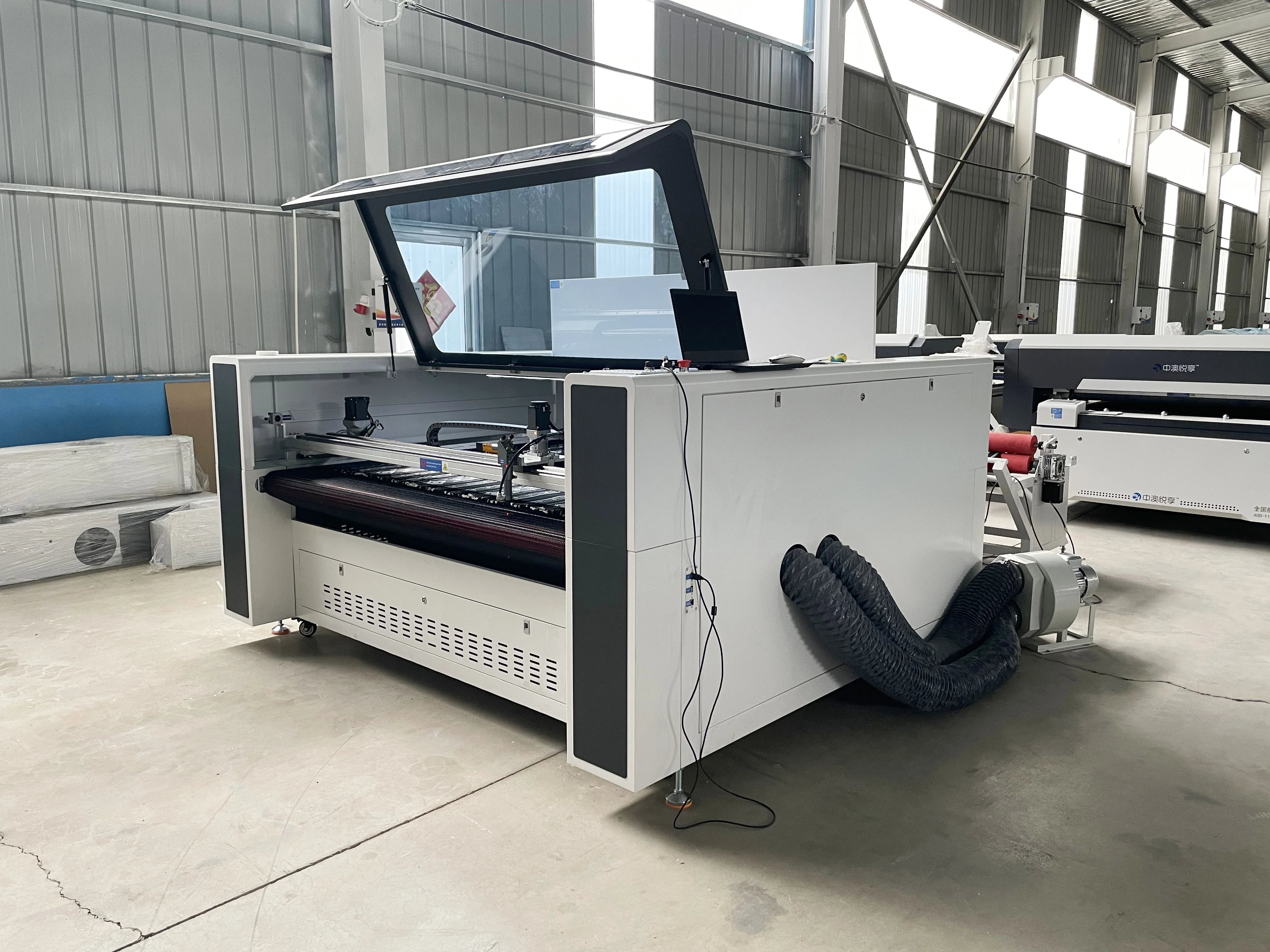 

Лазерный гравировальный станок Co2 мощностью 180 Вт, станок для резки с USB-портом, обновленная модель третьего поколения, 150-ваттный лазерный резак по металлу для дерева/акрила толщиной 20 мм