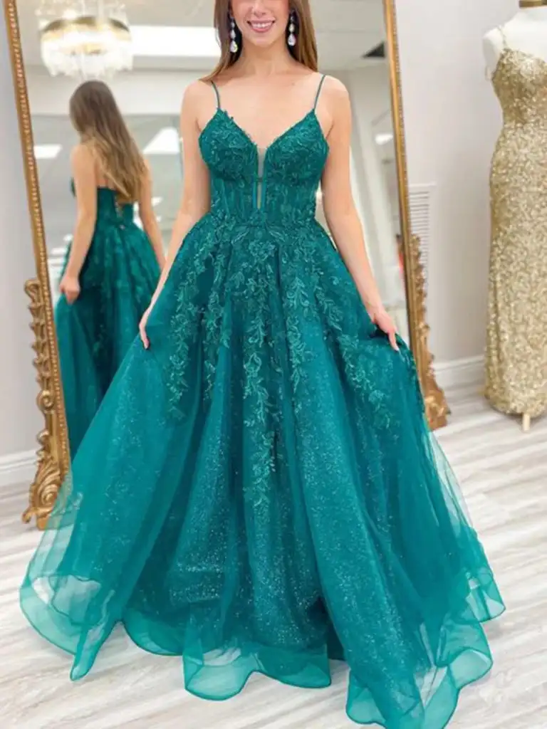 

A-Line Princess Long Prom Dresses V Neck Tulle Lace Formal Evening Gown With Appliqued For Wedding Party Bridesmaid Dresses