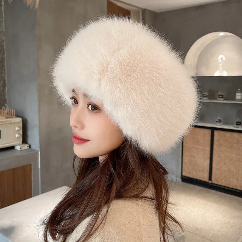 HT3952 Nowa damska czapka zimowa Solidna wielofunkcyjna czapka z daszkiem Lady Gruba ciepła puszysta futrzana czapka ze sztucznego futra lisa Bomber Hats Ushanka — zdjęcie 2
