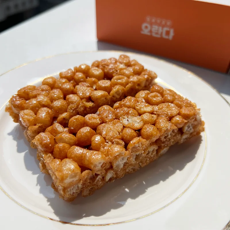 عطلة الدخن الحلويات التقليدية أوراندا الأصلية 6 قطع في علبة