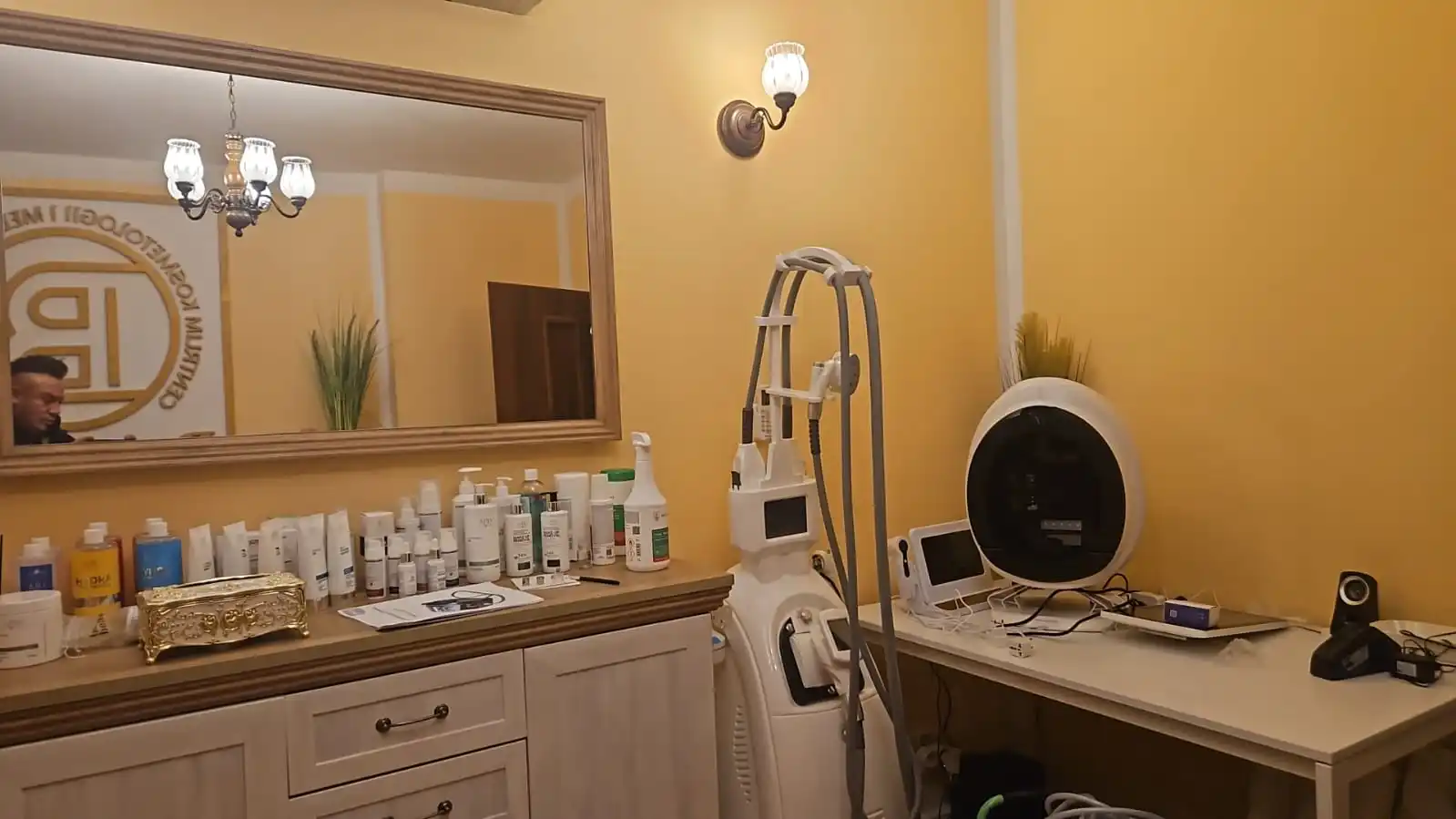 Ai Facial Skin Q1 3…