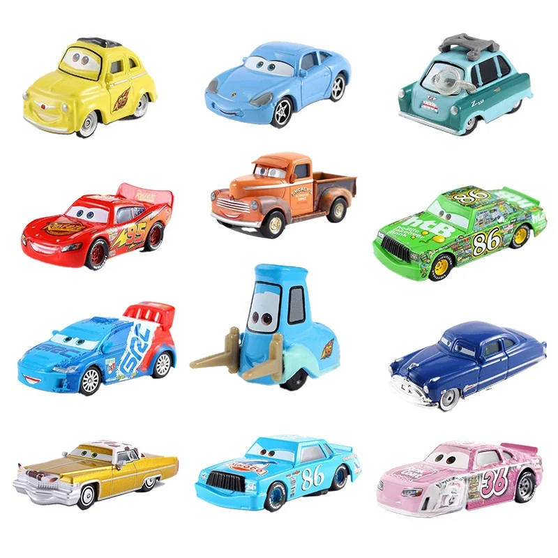 Disney Pixar Cars 2 3 jouet foudre McQueen poussin Hicks Luigi Guido Sally métal modèle 1 mini voiture de course dinoco racer Hudson enfants