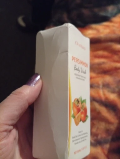 OceAura Persimmon Body Wash Moisturizing Skin Cleaning Smooth Soft Body Odor Remover Bath Products Exfoliating Shower Gel 100ml photo review