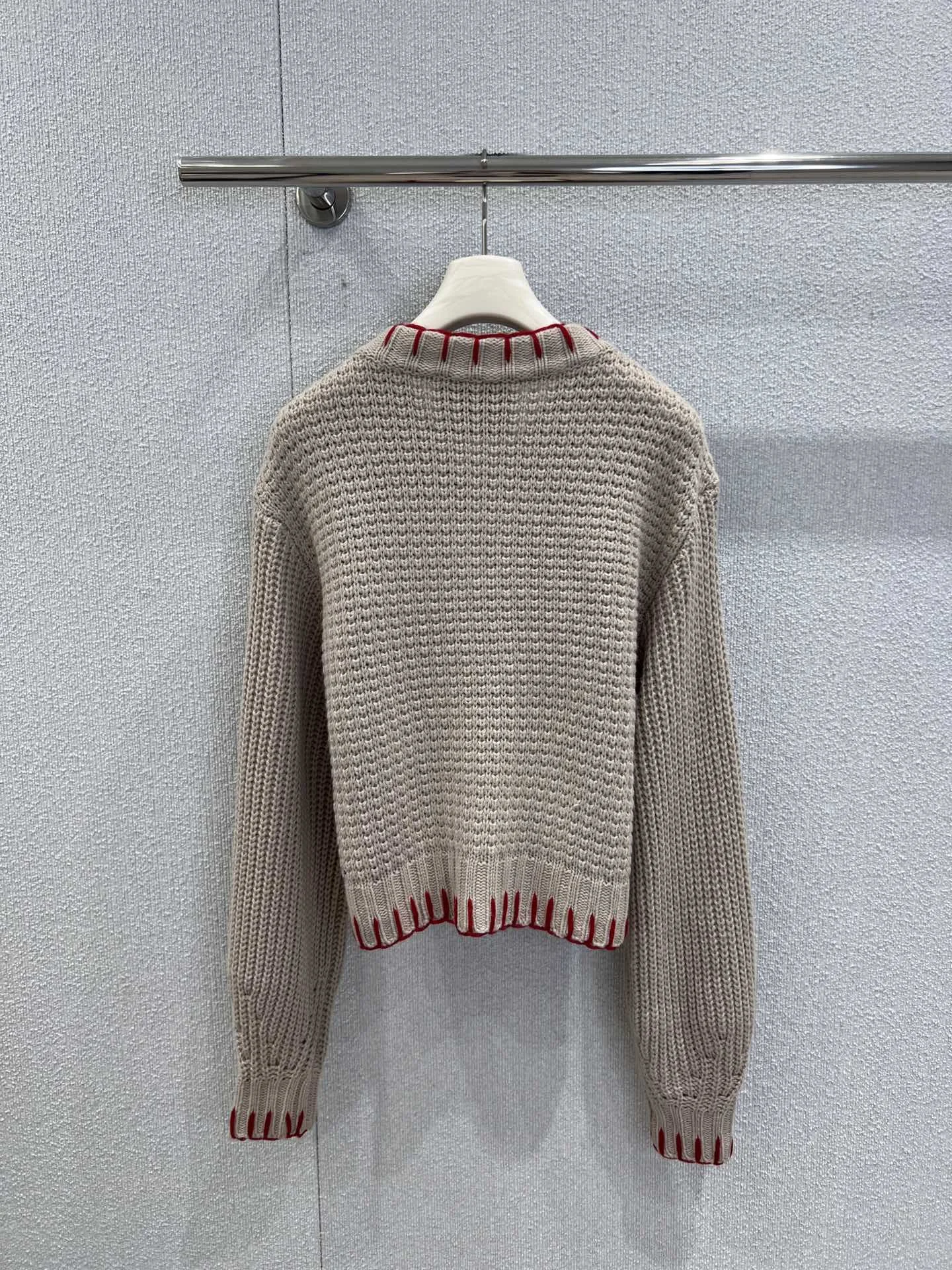 

High quality autumn and winter women's hot item thick waffle sweater with scarf included HL