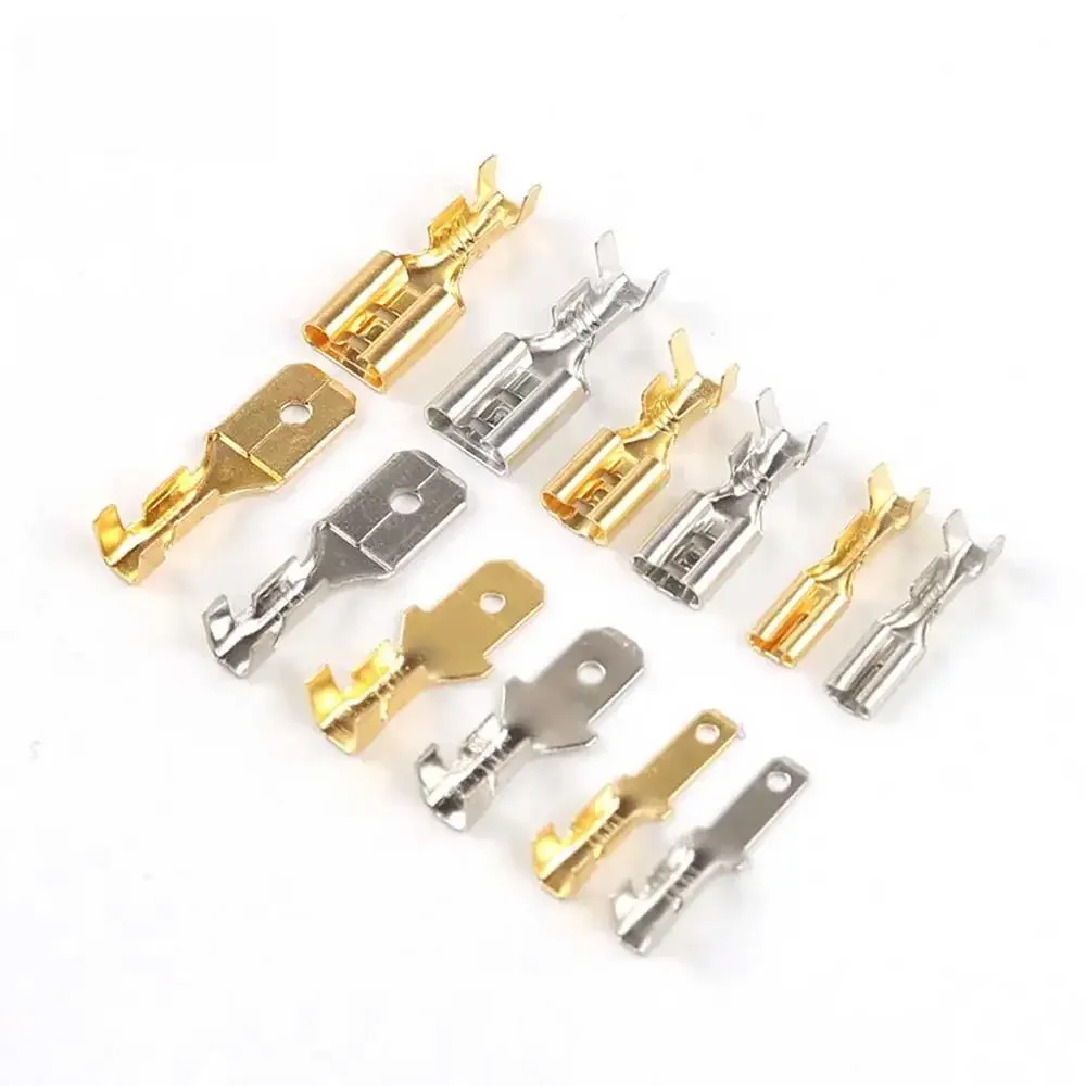 100 pièces 2.8mm, 4.8mm, 6.3mm prise ressort femelle pelle connecteur de terminal de sertissage à froid jeu de connecteurs de fil de haut-parleur de voiture.