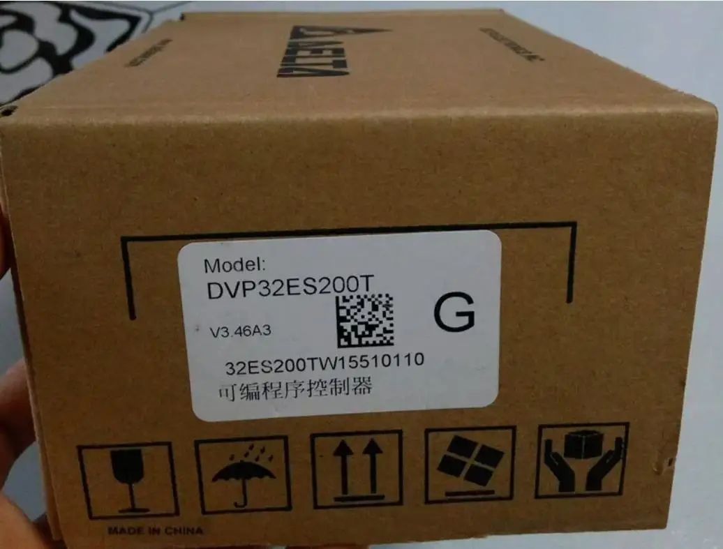 Prodotto nuovo e originale DVP32ES200R DVP32ES200T DVP40ES200R DVP40ES200T