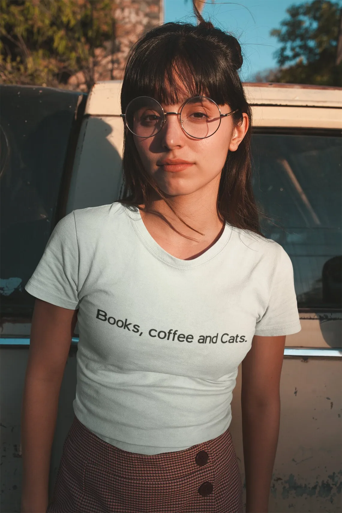 Skuggnas Books Coffee & Cats Funny Slogan T Shirt Summer Fashion Women t shirt Cotton tshirts Cat Lover Shirt Drop Shipping