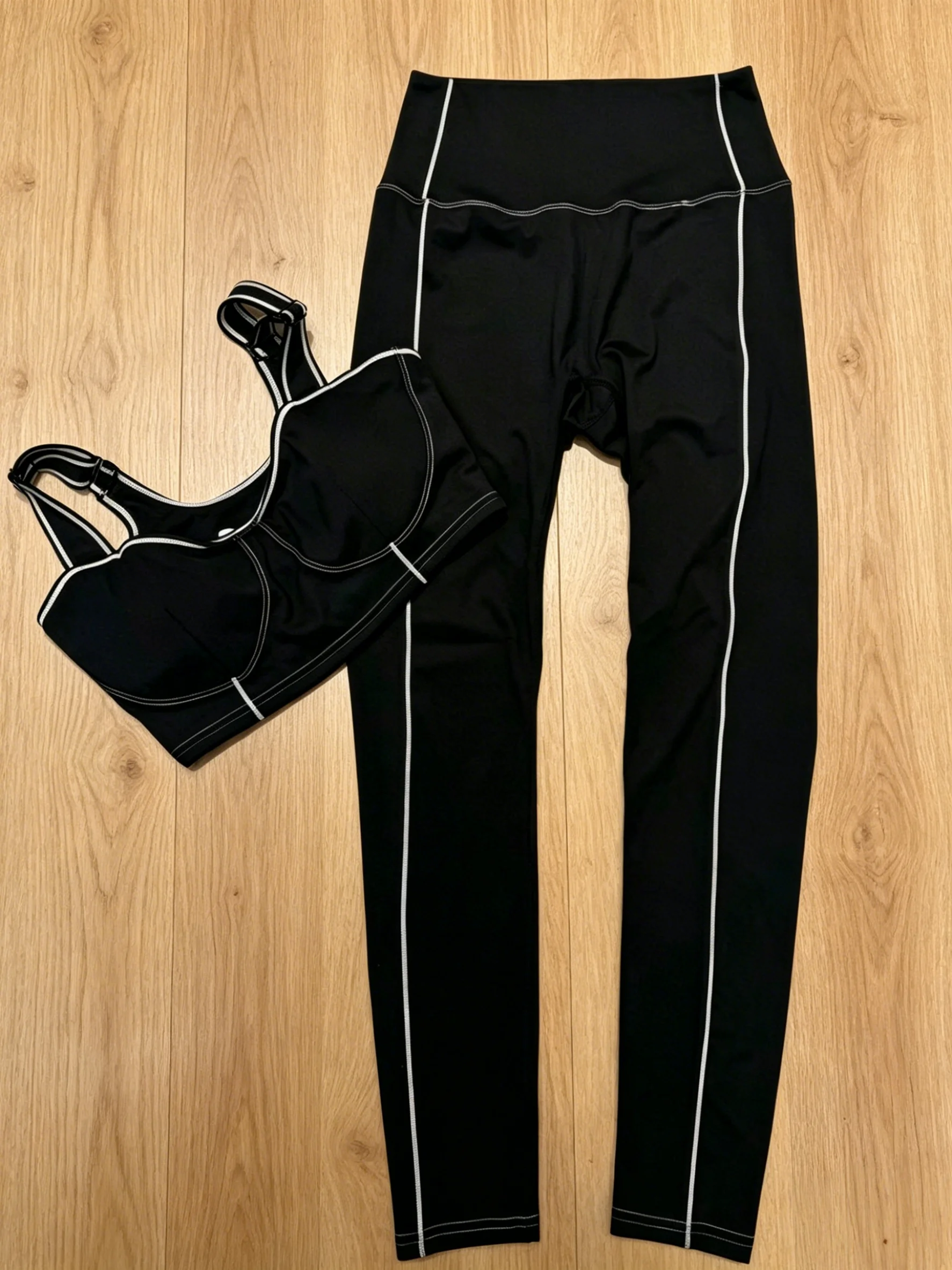 2026 New Style Womens Black Yoga Wear Sports Set Size M L Slim Fit High Elasticity Code 027