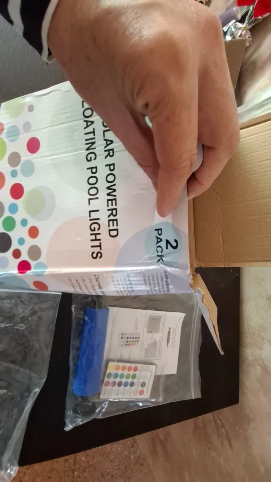 Boule lumineuse multicolore étanche et flottante pour piscine ou bassin