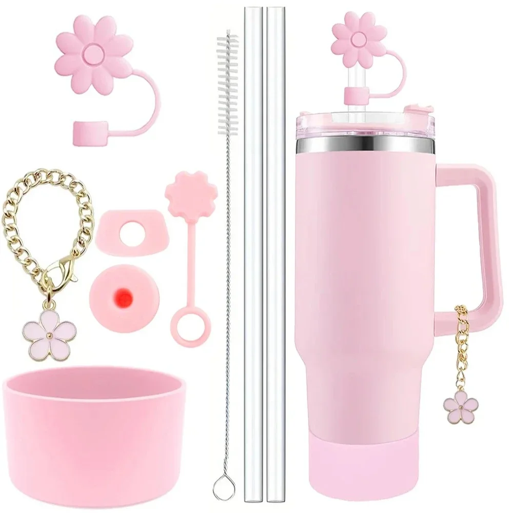 Accessoires de tasse pour Stanley Cup, lot de 9 pailles et de brosses et 1 chaîne à breloques en forme de fleur, 3 bouchons anti-déversement, couvre-bottes en paille à fleurs