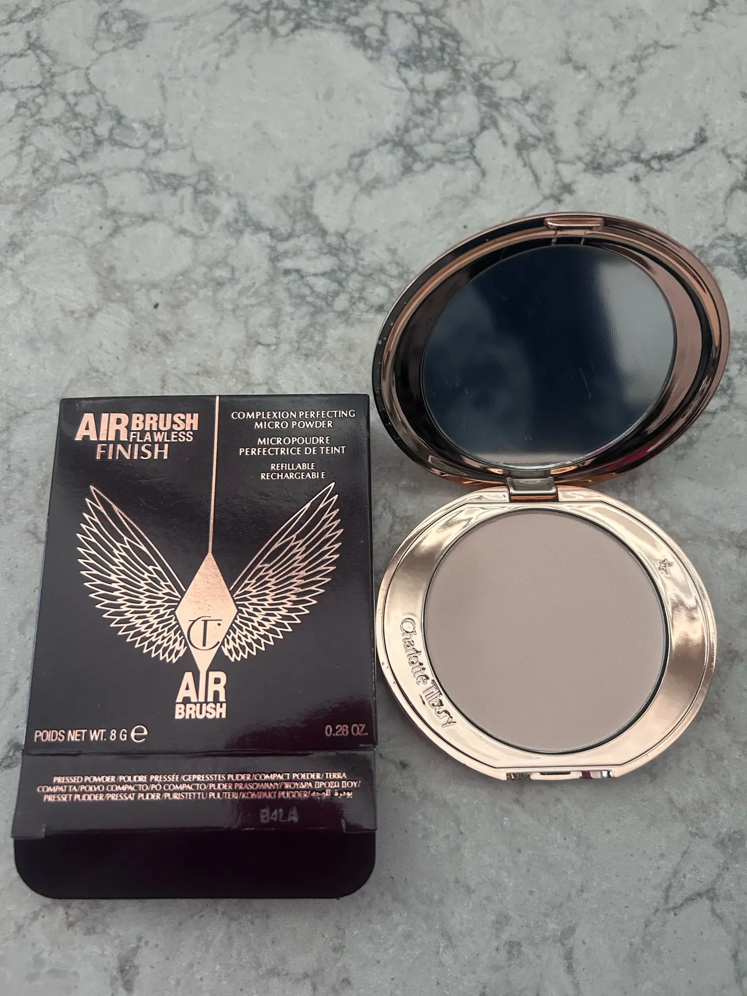 Charlotte Tilbury Lip Balm Facial Setting Powder Delicate Texture Flawless Liquid Foundation Cosmetics Moisturize Setting Spray photo review