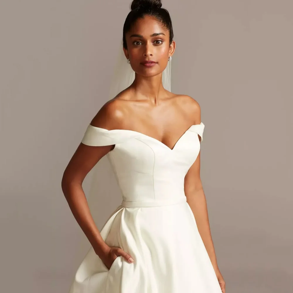 Suknie ślubne na zamówienie Elegancka satyna Linia A Odkryte ramiona Szata ślubna Klasyczne nowoczesne suknie ślubne Nowe Vestidos De Noiva