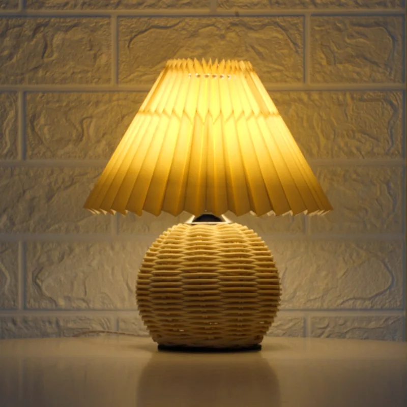 

Nordic Pleated Table Lamp Vintage Rattan Table Lamp for Living Room Study Bedside Lamp Table Decor Light