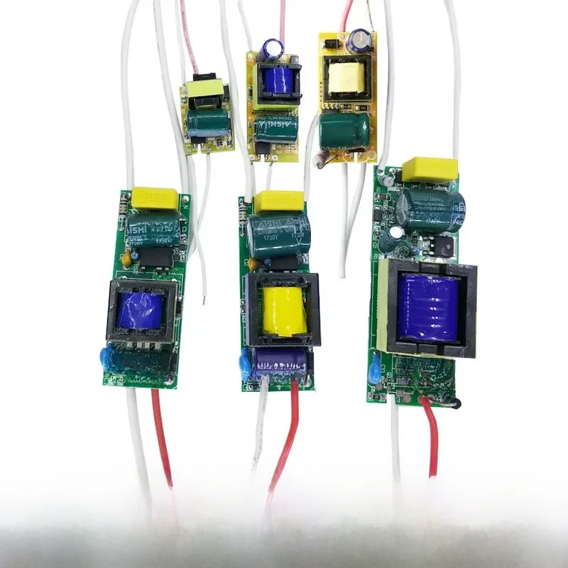1-3W,4-7W,8-12W,15-18W,20-24W,25-36W Zasilacz sterownika LED wbudowany stały prąd Oświetlenie AC110-265V Wyjście 300mA DC — zdjęcie 2