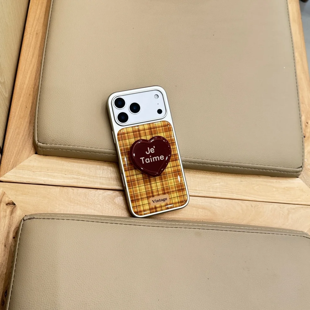 

Simple yellow plaid love bracket mobile case, suitable for iPhone 14/15/16/17 ProMax,South Korea INS shock-proof protective case