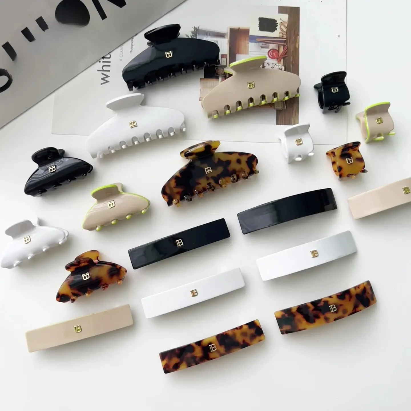 Pinces à cheveux de couleur unie, pinces à griffes. Style d'été unique et décontracté pour la famille. Acétate, fait main. Haute qualité. Mode