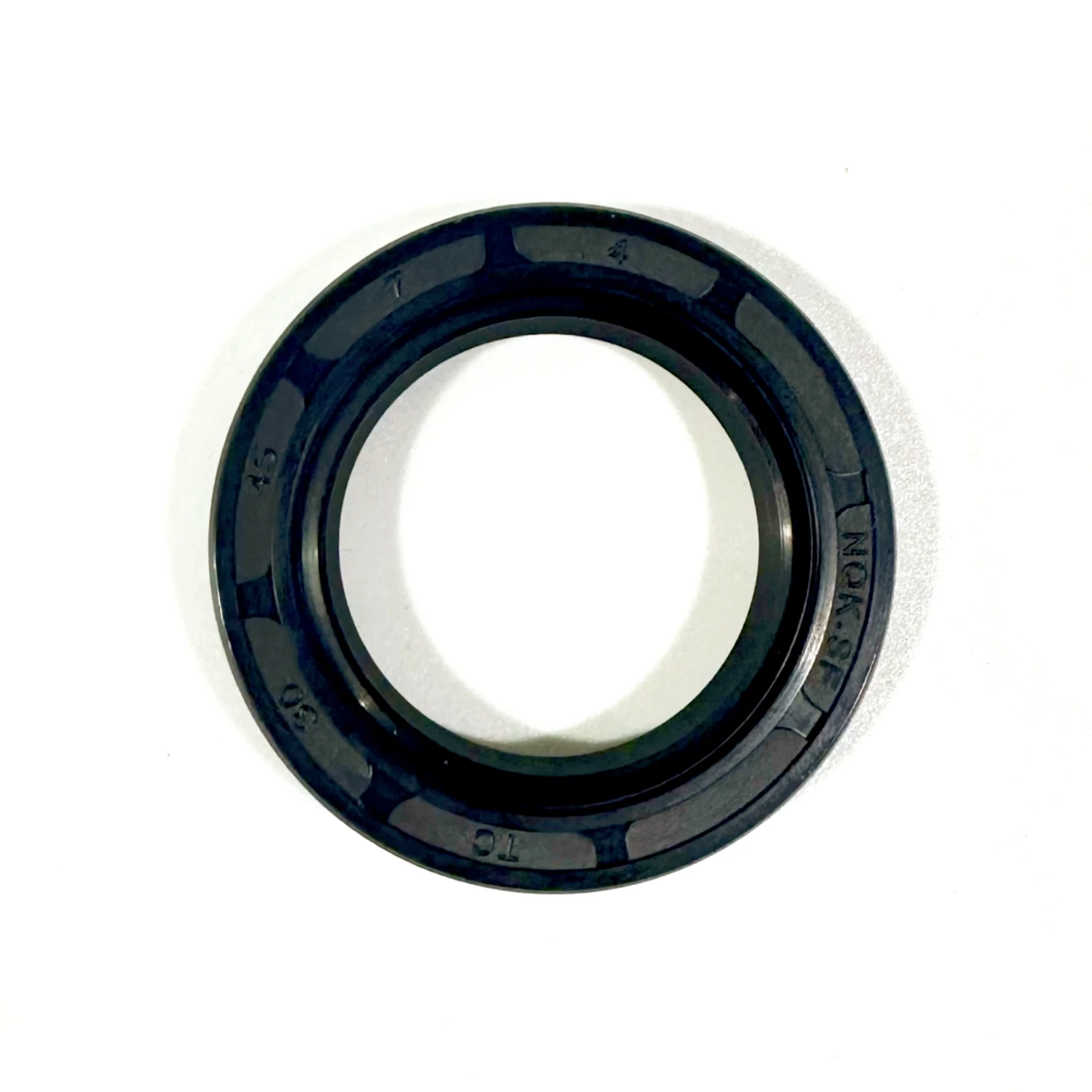 

Oil Seal 30x45x7 for CFmoto 400 450 500 520 550 600 625 800 850 950 1000 Goes 520 525 625i Iron 450i Cobalt 550i 0180-012006