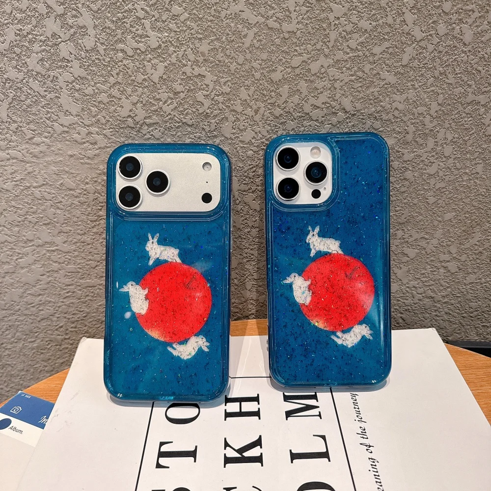 

Retro Glitter Three Rabbit Leap Apple Phone Case, Suitable for iPhone 14/15/16/17 ProMax, Retro New Shockproof Protective Case