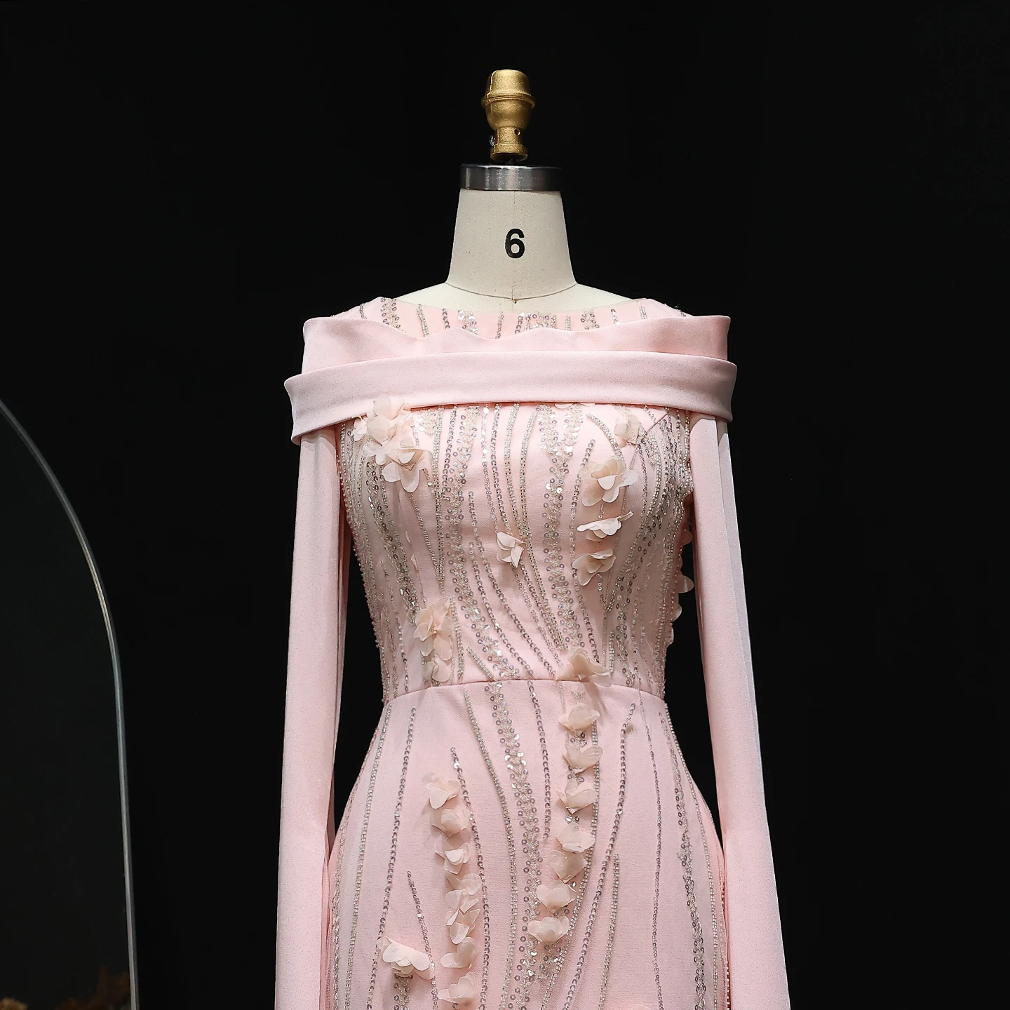 Sharon Said Luxuriöses Dubai Romantisches Blush Pink 3D-Blumen-Arabisches Abendkleid mit Cape-Ärmeln für Hochzeitsfeier SS272 Maßanfertigung – Detail 10