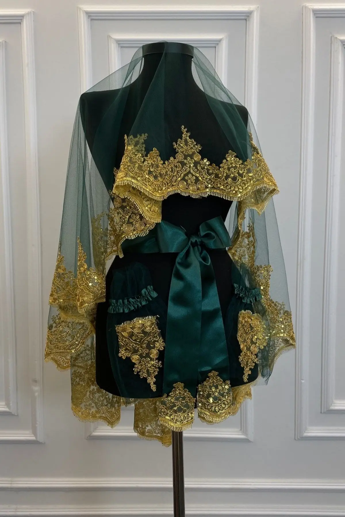 Emerald Gold Iset Beetle Woven Bridal Shroud Wedding Chenah Night Face Cover Alley