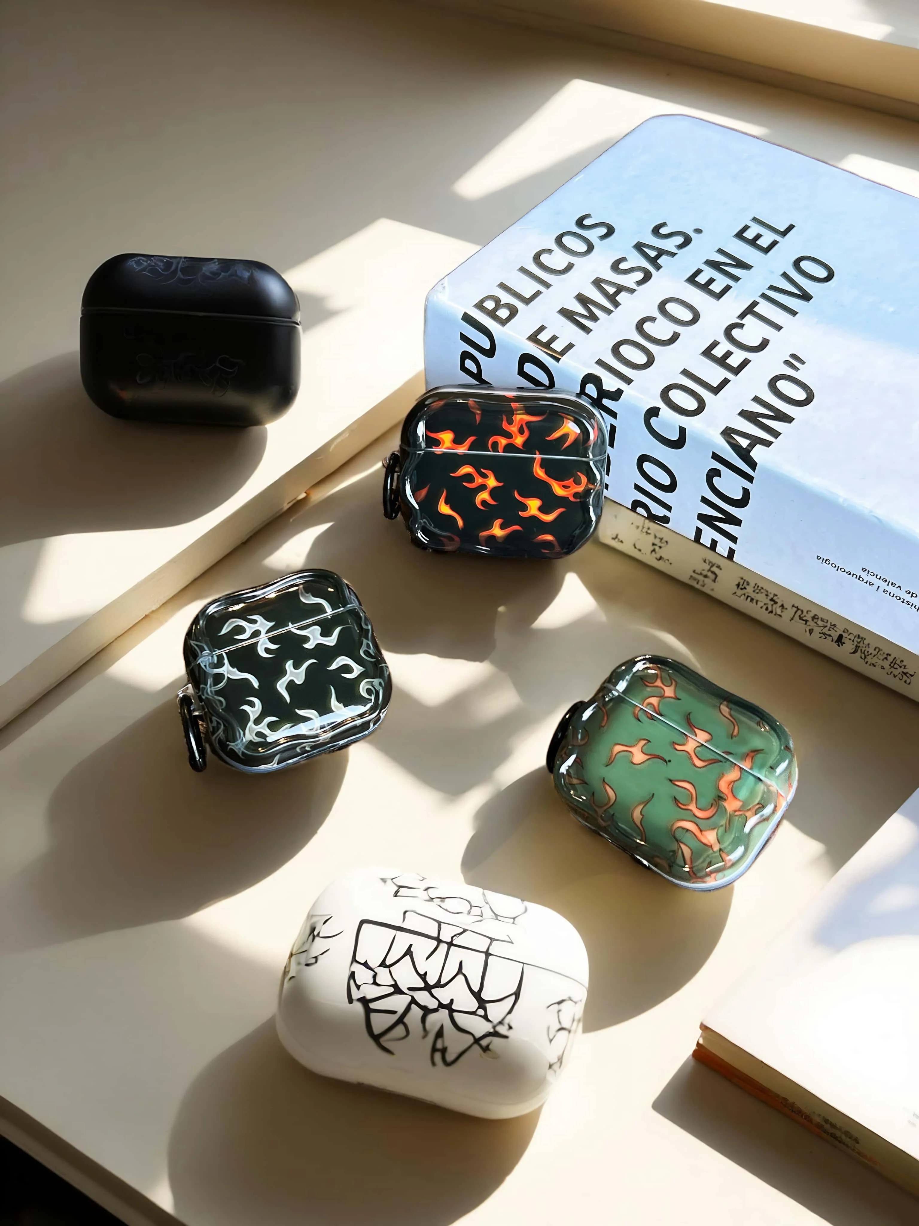 

Creative and trendy flame three-color headphone protective case,suitable for AirPods 4/3/2 Pro/2/4, shockproof protective case