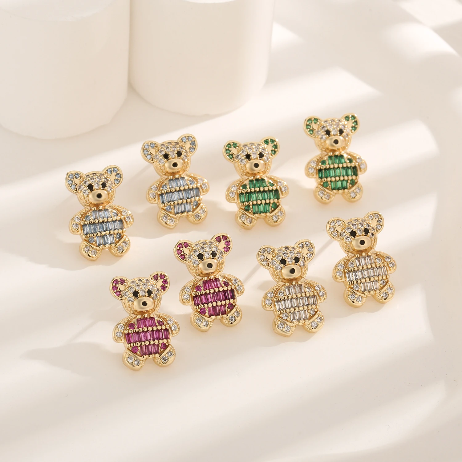 VCT Cute Bear Women's Stud Earrings Crystal Cubic Zirconia Piercing Earrings Women's Girls Gift Jewelry Earrings