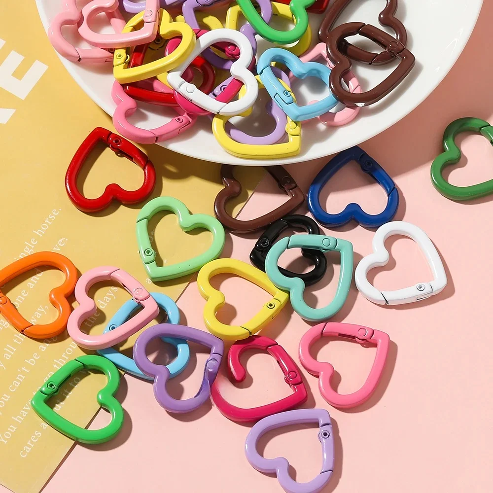 5 stücke Metall Herz Frühling Verschluss Zu Öffnende Liebe Geformt Karabiner Schlüsselbund Clips Haken Hund Kette DIY Schmuck Schnallen Stecker