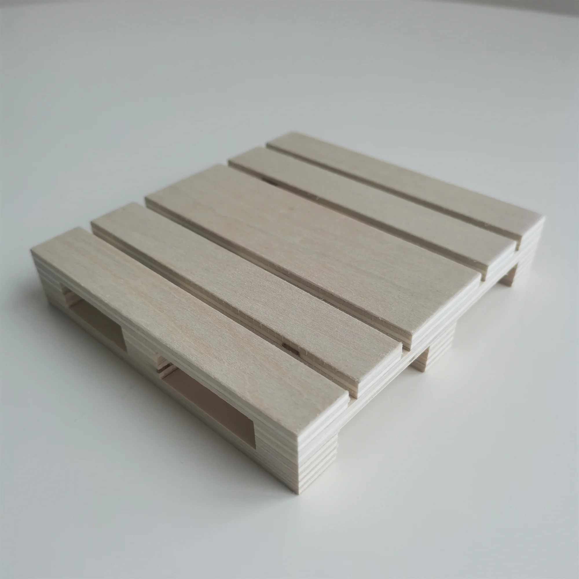 Mini Pallet per tastiera in legno