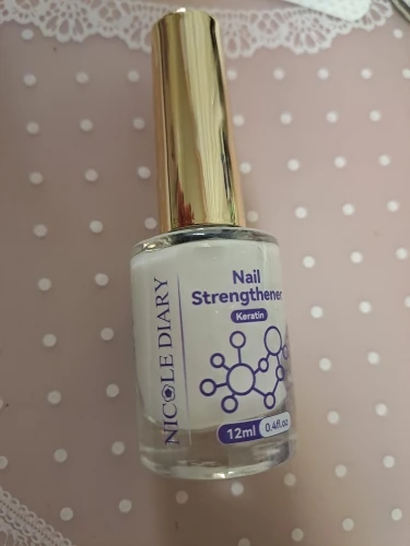 NICOLE DIARY 12ml Pink Nail Strengthener Natural Sheer for Enhanced Gloss Keratin Nail Polish for Manicure Care Air Dries photo review