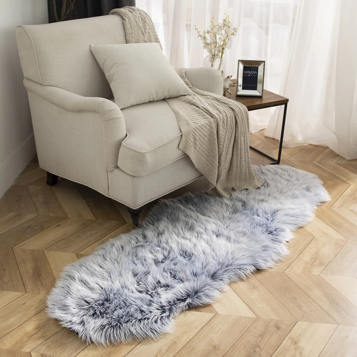 

Ashler HOME DECO Soft Designed Shaped Faux Sheepskin Fur Chair Couch Cover Area Rug Bedroom Floor Sofa Living Room