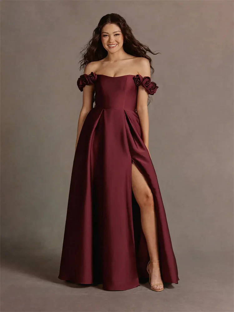 Customized Burgundy Rose Evening Dress With Three-dimensional Rose Appliqués On The Shoulders And High-slit Silhouette Dress