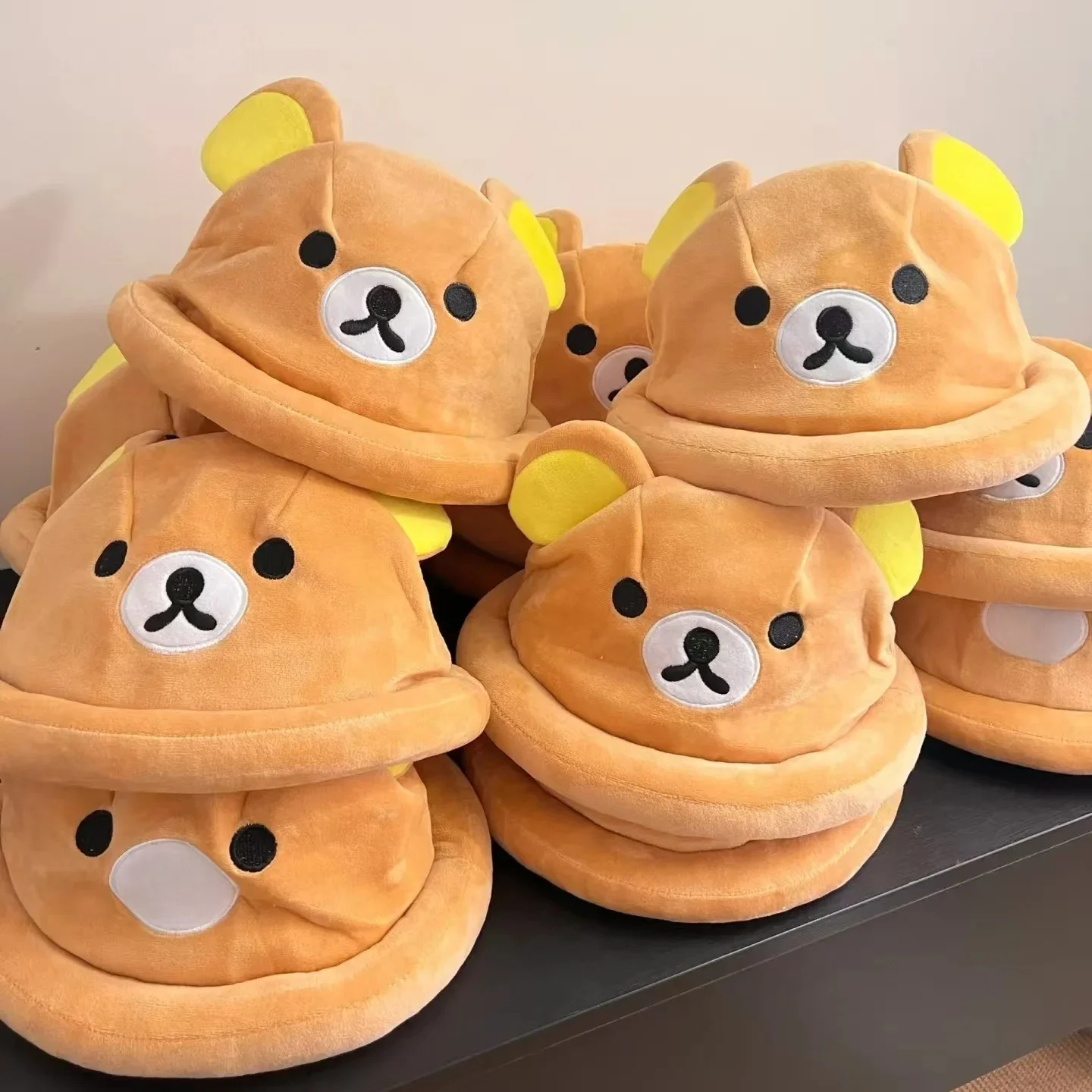 Chapeau de pêcheur en acrylique, petit ours brun chaud d'hiver, chapeau décontracté pour dames, dessin animé doux, mignon visage de bébé, cadeau pour enfant fille