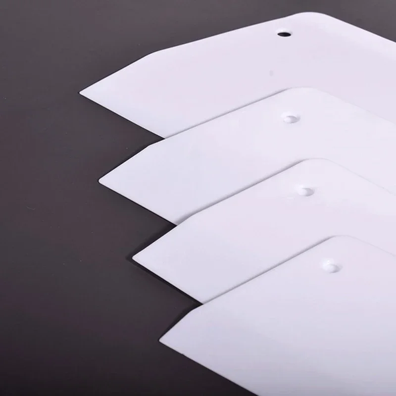 Couteau de découpe de crème en plastique, grattoir à gâteau en demi-cercle, artefact ménager, outils de cuisson