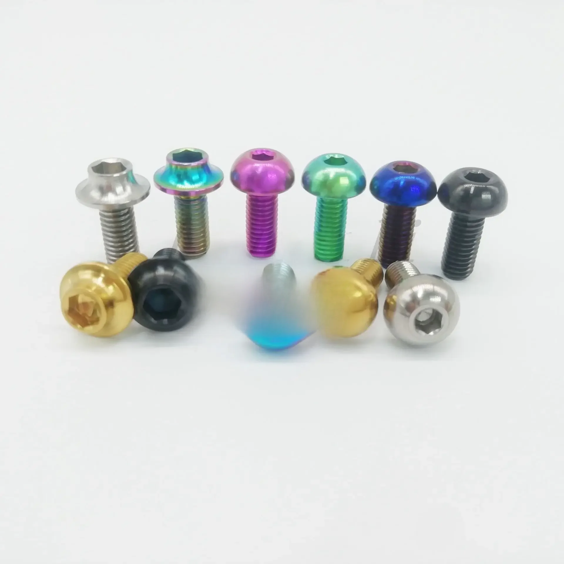 AliExpress Liumeili M5x12mm Ti Bicycle Water Bottle Cage Bolt Titanium Bike Bottle Holder Screw Cycling Accessories 2pcs/ a pair