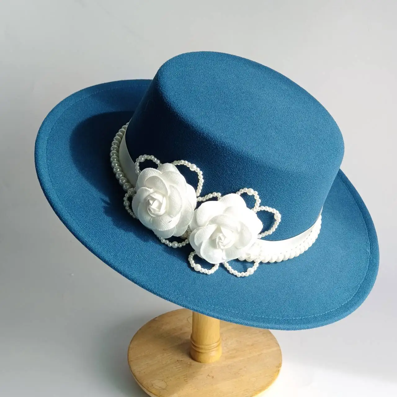 Peacock blue ladies' hat fedora bowler hat/cloche hat top hat wedding hat tea party hat elegant wedding pearl headpiece sombrero