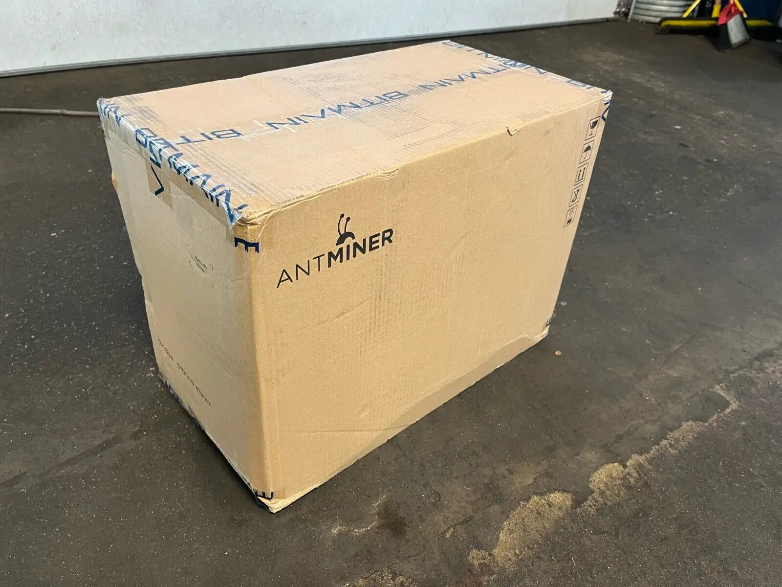 

Buy 2 get 1 free Bitmain Antminer S21 Pro+ 234T 3510W Bitcoin Miner