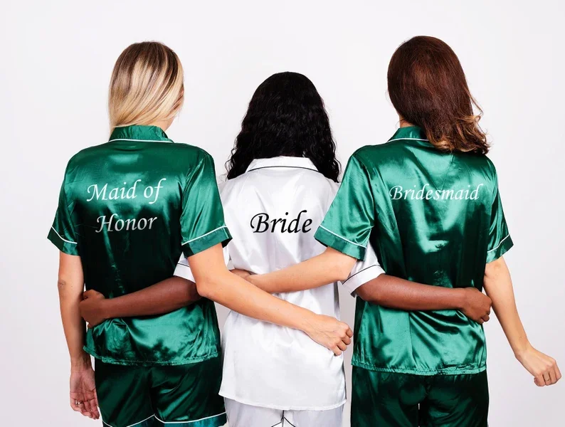 Customized Satin Pajamas Bachelorette Wedding Party Bridesmaid Pjs Silk Bride to Be Team Pajama Sets Maid of Honor Gifts