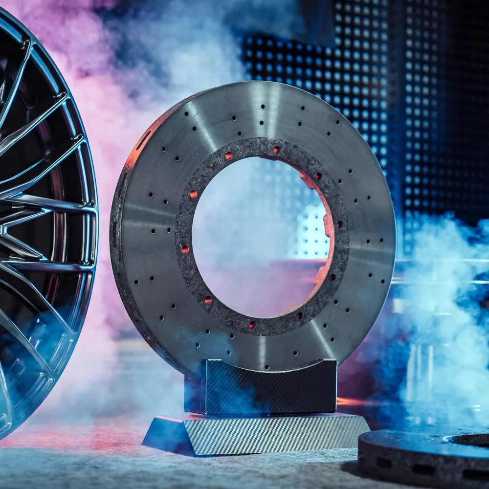 

В наличии: Тормозные диски из коротковолокнистого углеродного керамического композита 355*32 мм, высокопроизводительные, прямая установка, низкий уровень шума, для BMW, AUDI, BENZ, Toyota, Nissan