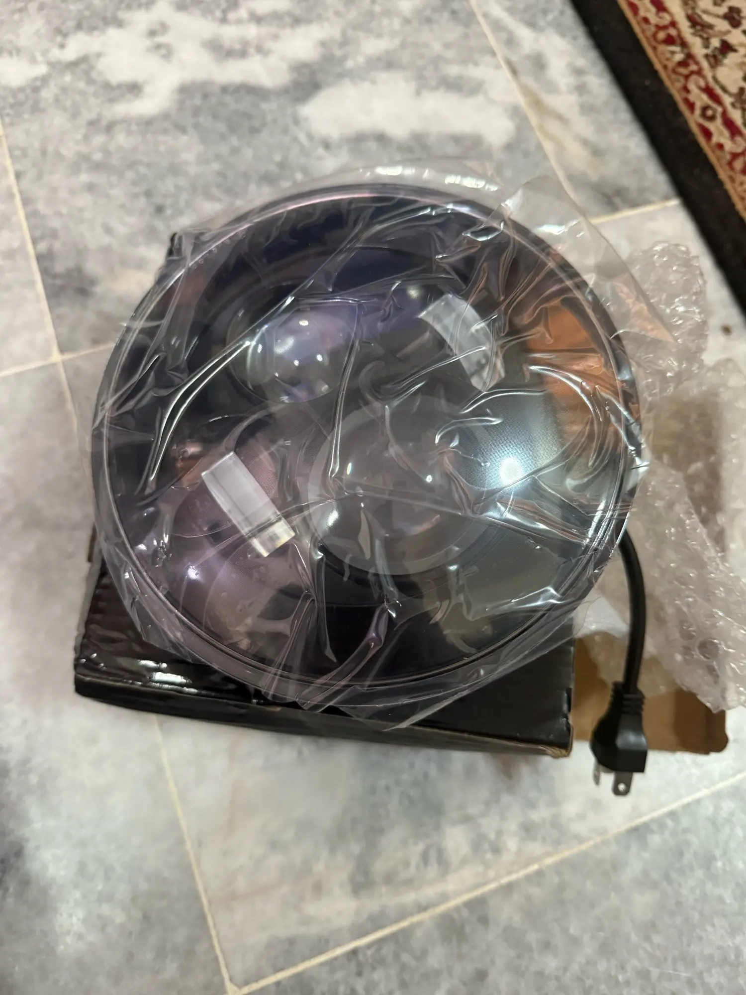 5.75 Inch Round LED Headlight photo review