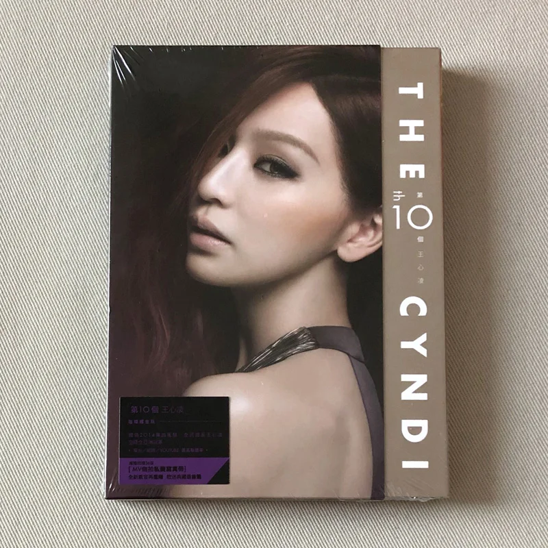 

Genuine China CD Disc Photos Lyrics Book Sets Chinese Pop Music Female Singer Cyndi Wang Wang Xinling 2014 Album 10 Songs