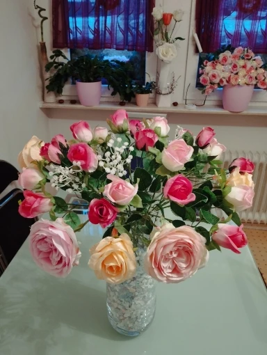 Artificial Roses Velvet Flowers with Long Stem Fake Roses Bouquet DIY for Home Vase Garden Craft Flower Wall Wedding Decoration photo review