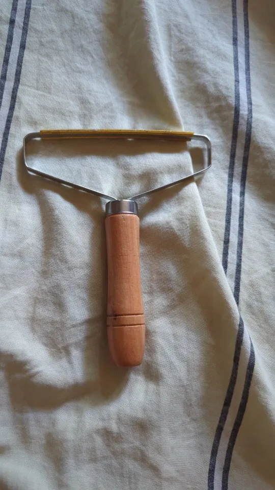 Customer review photo for Manual Pet Hair & Lint Remover Brush