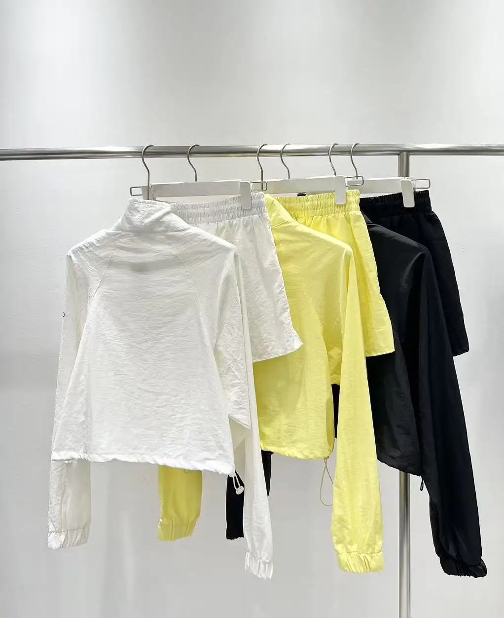 

Summer New Style Women's Zipper Pullover And Shorts Sports Sun Protection Set