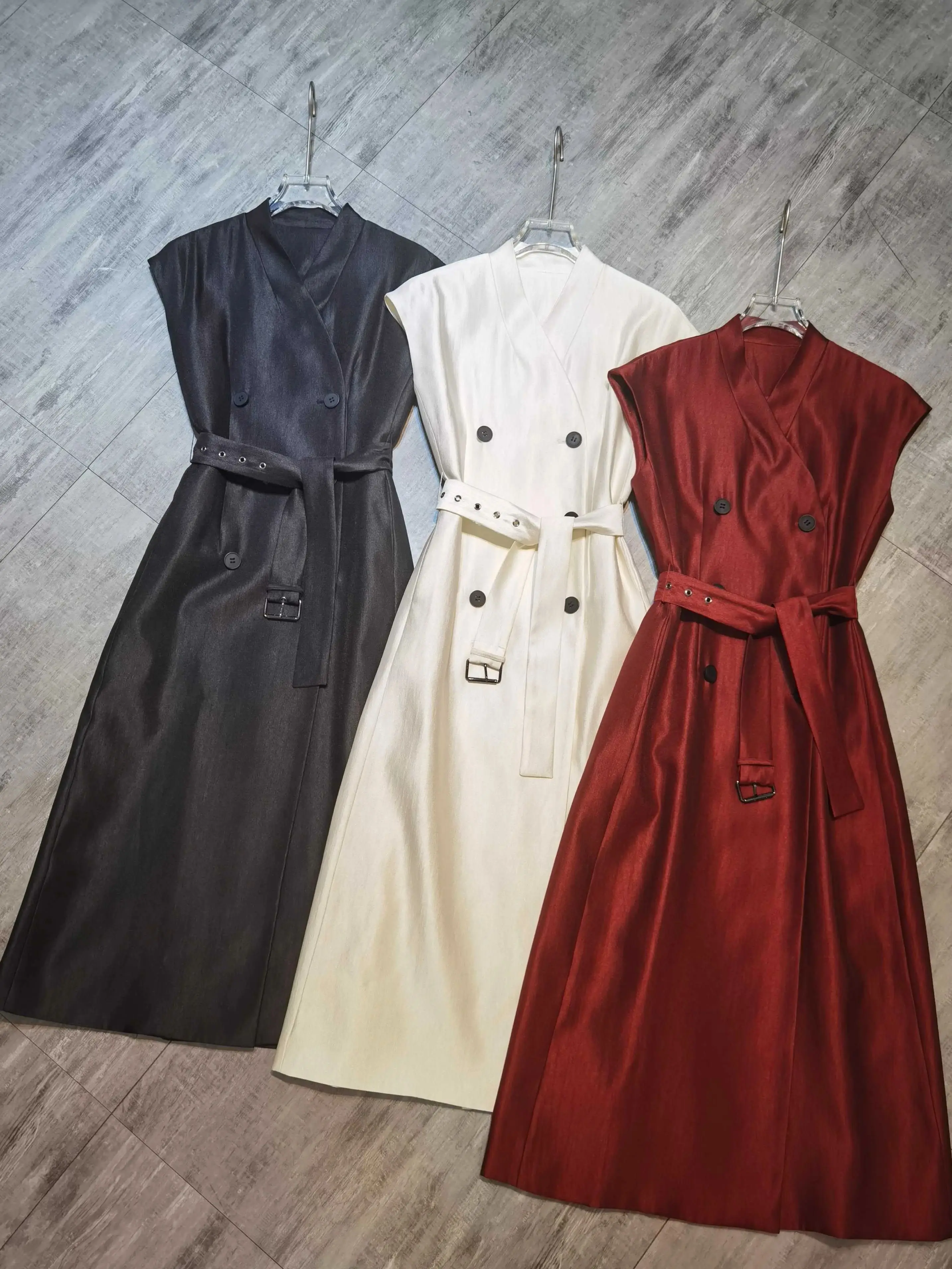 

Elegant classic women's solid color short sleeved wool blend long dress